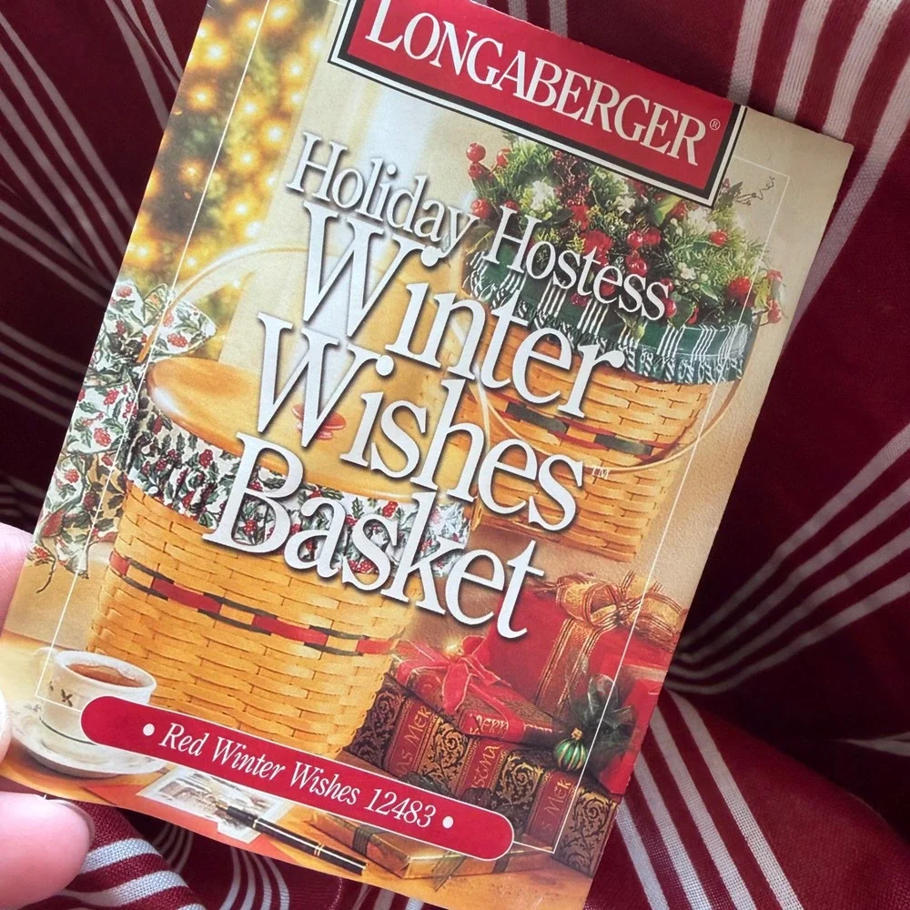 Longaberger '98 Holiday Hostess Winter Wishes Basket Liner Wall Hanging Cottage‎
